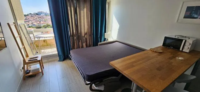 Studio Victoria Centre Grande Plage And Pool Biarritz 0*,  France